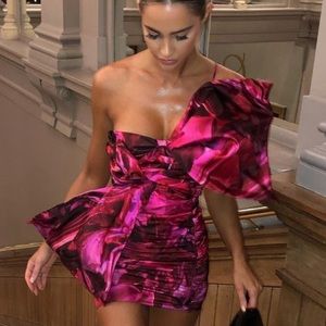 H&M Innovation Collection Pink Bow Dress